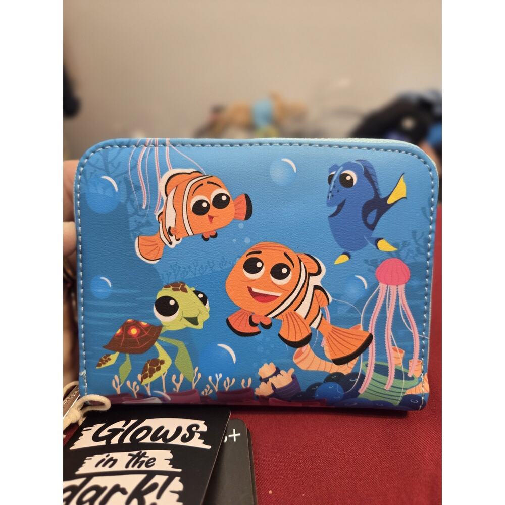 Loungefly "Disney Finding Nemo 20th Anniversary" Zip Around Wallet Glow In Dark